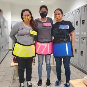 Meet your Posher, Debi